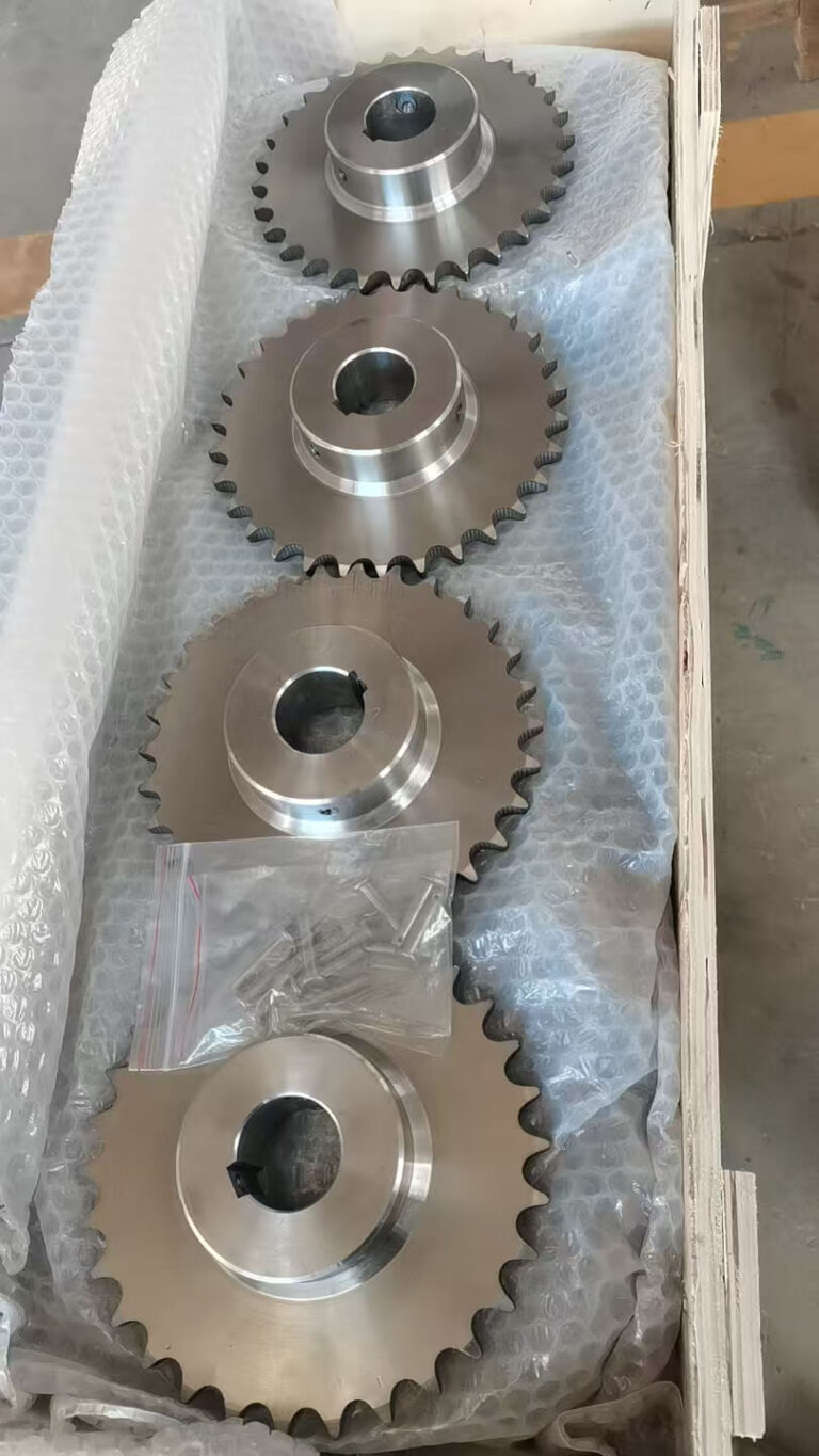 A long-term customer in Malaysia has placed another order for 13 meters of Rod Network Conveyor Belt and 10 Metal Sprockets.